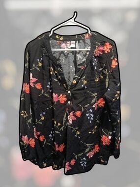 Old Navy Black Floral Henley Blouse